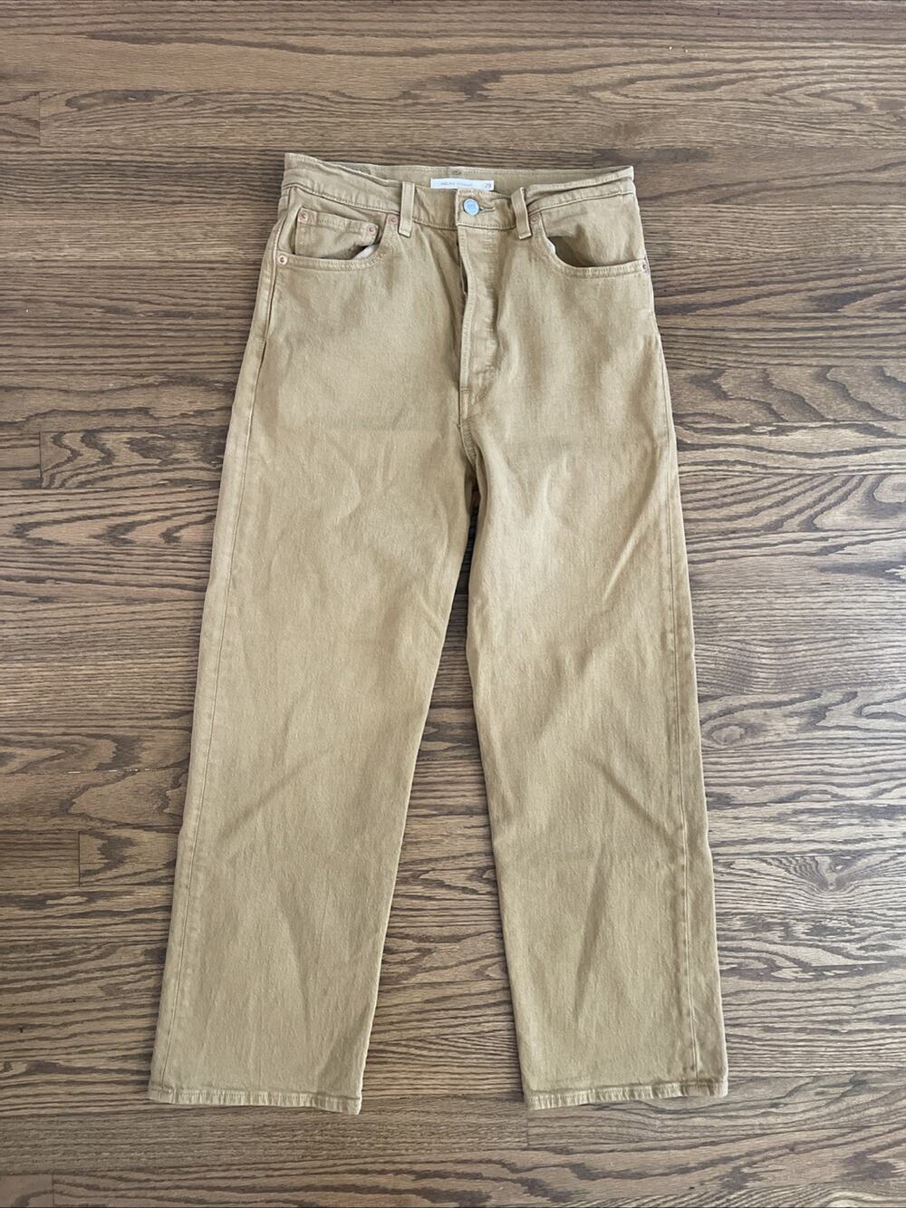 Levis Jeans Womens Size 29 Tan Khaki Ribcage Straight Button Fly Stretch